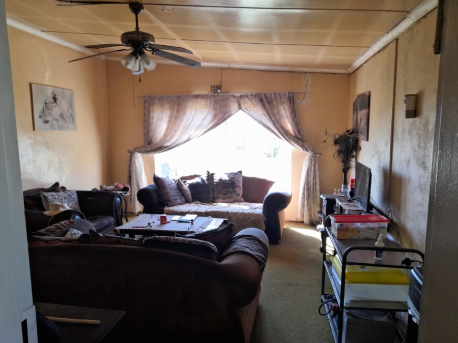 Commercial Property for Sale in Boltonwold Gauteng
