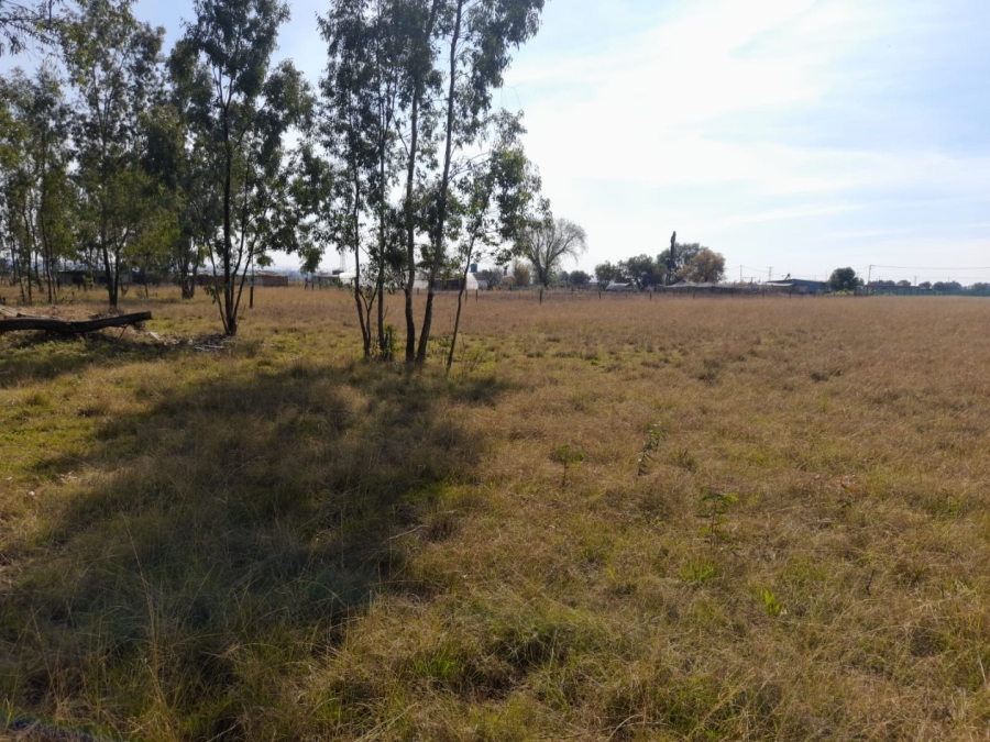 Commercial Property for Sale in Boltonwold Gauteng