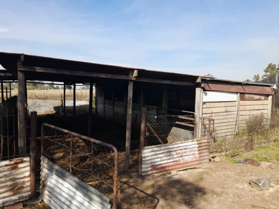 Commercial Property for Sale in Boltonwold Gauteng