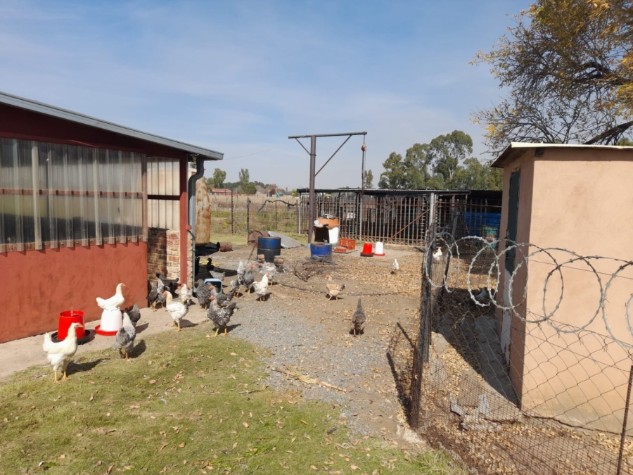 Commercial Property for Sale in Boltonwold Gauteng