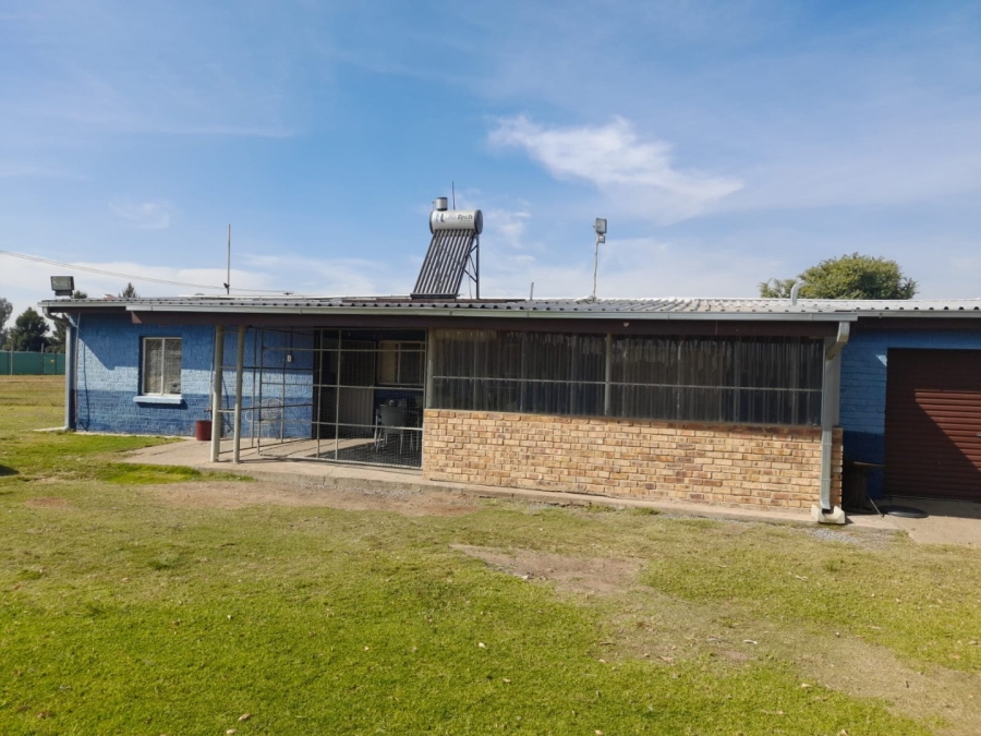 Commercial Property for Sale in Boltonwold Gauteng