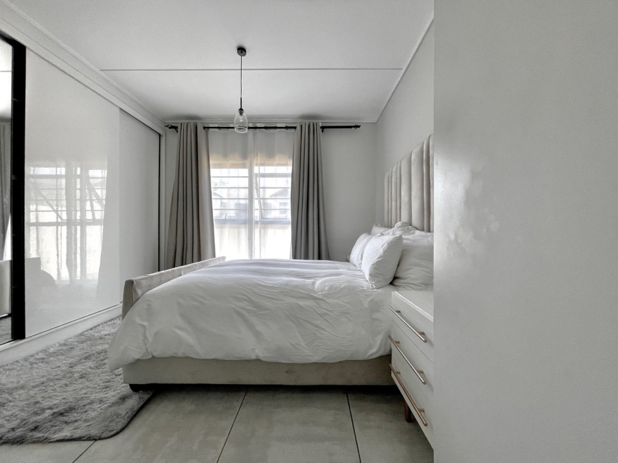 To Let 3 Bedroom Property for Rent in Waterfall Gauteng