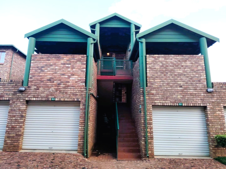 To Let 2 Bedroom Property for Rent in Moregloed Gauteng