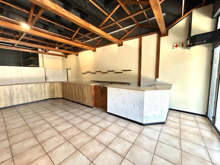 To Let Commercial Property for Rent in Linksfield Gauteng