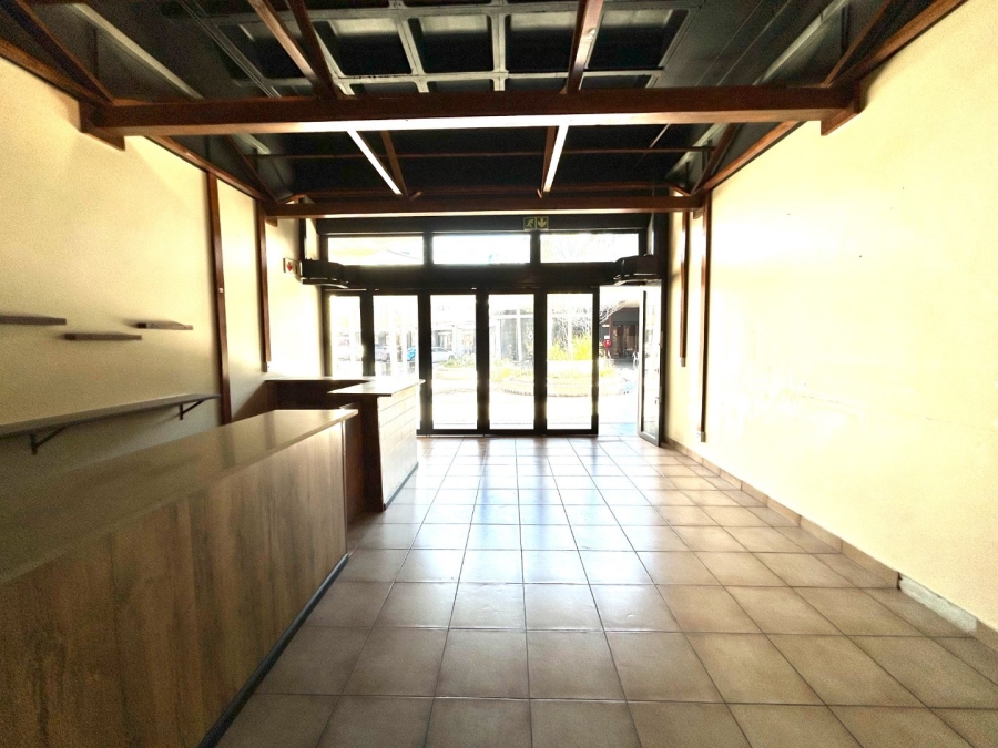 To Let Commercial Property for Rent in Linksfield Gauteng