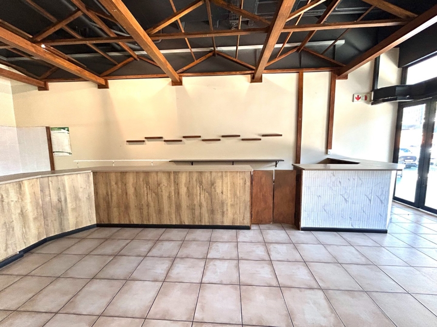 To Let Commercial Property for Rent in Linksfield Gauteng