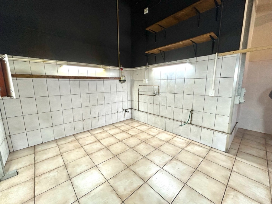 To Let Commercial Property for Rent in Linksfield Gauteng