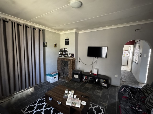 3 Bedroom Property for Sale in Birchleigh Gauteng