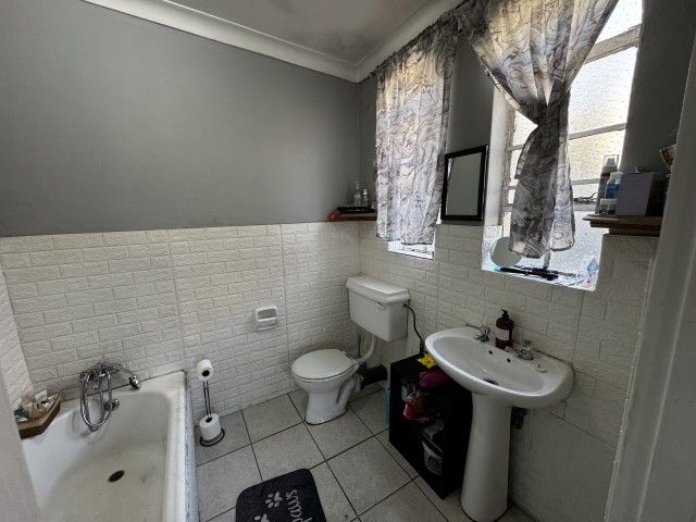 3 Bedroom Property for Sale in Birchleigh Gauteng