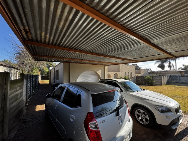 3 Bedroom Property for Sale in Birchleigh Gauteng