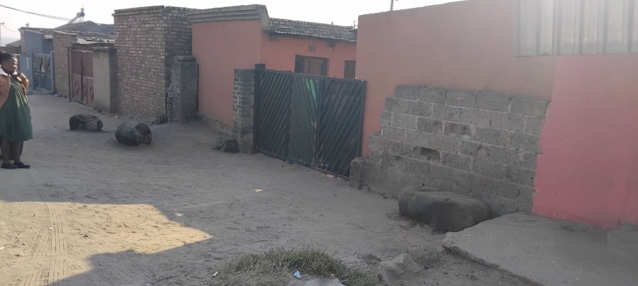  Bedroom Property for Sale in Ivory Park Gauteng