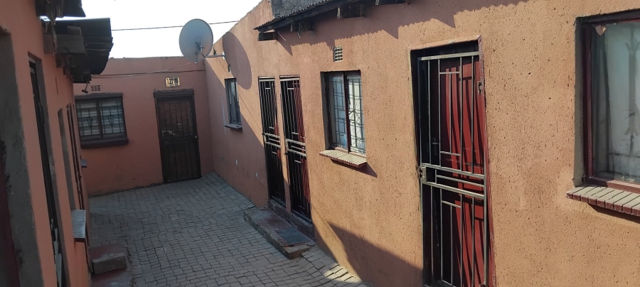  Bedroom Property for Sale in Ivory Park Gauteng