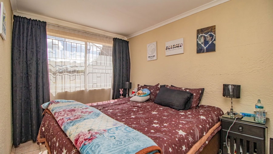 3 Bedroom Property for Sale in Bonaero Park Gauteng
