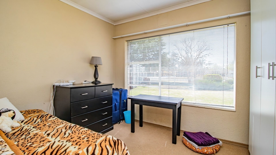 3 Bedroom Property for Sale in Bonaero Park Gauteng