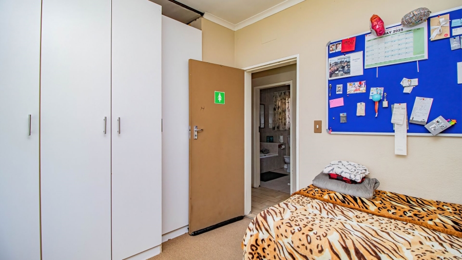 3 Bedroom Property for Sale in Bonaero Park Gauteng