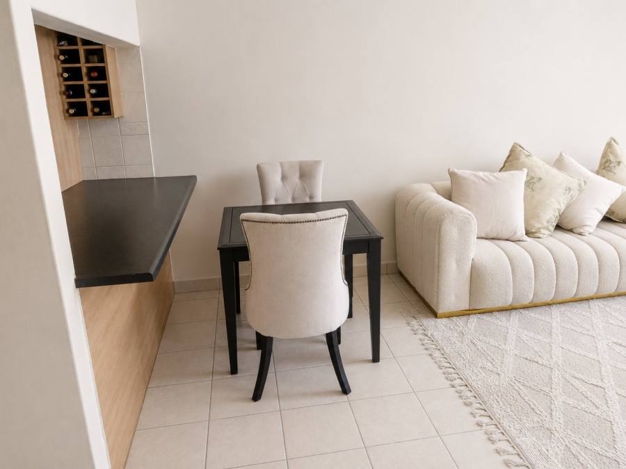 2 Bedroom Property for Sale in Buccleuch Gauteng