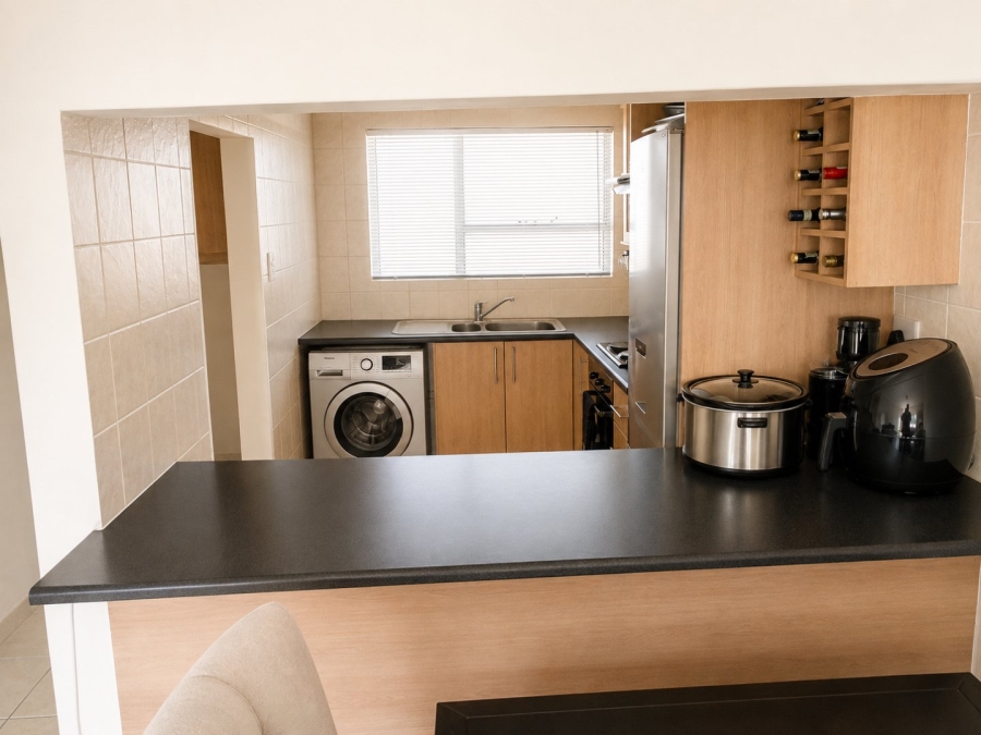 2 Bedroom Property for Sale in Buccleuch Gauteng