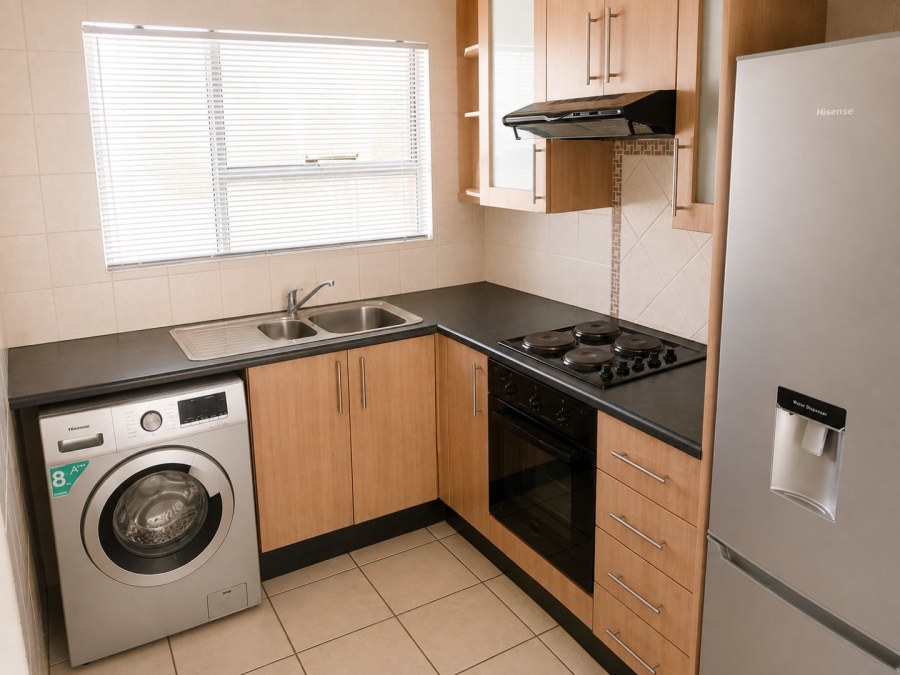 2 Bedroom Property for Sale in Buccleuch Gauteng