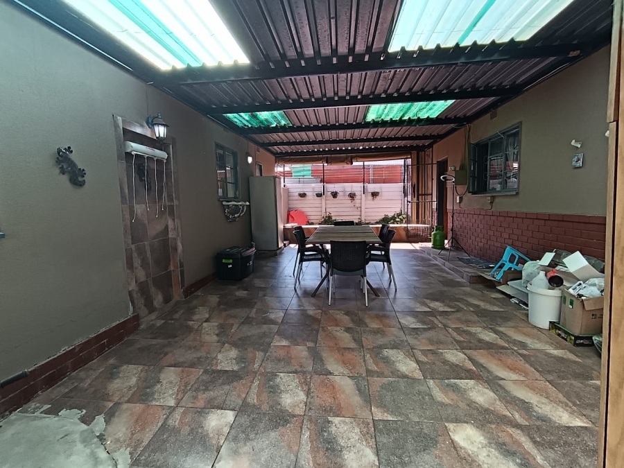 4 Bedroom Property for Sale in Valhalla Gauteng