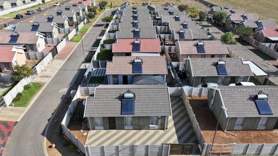3 Bedroom Property for Sale in Sky City Gauteng