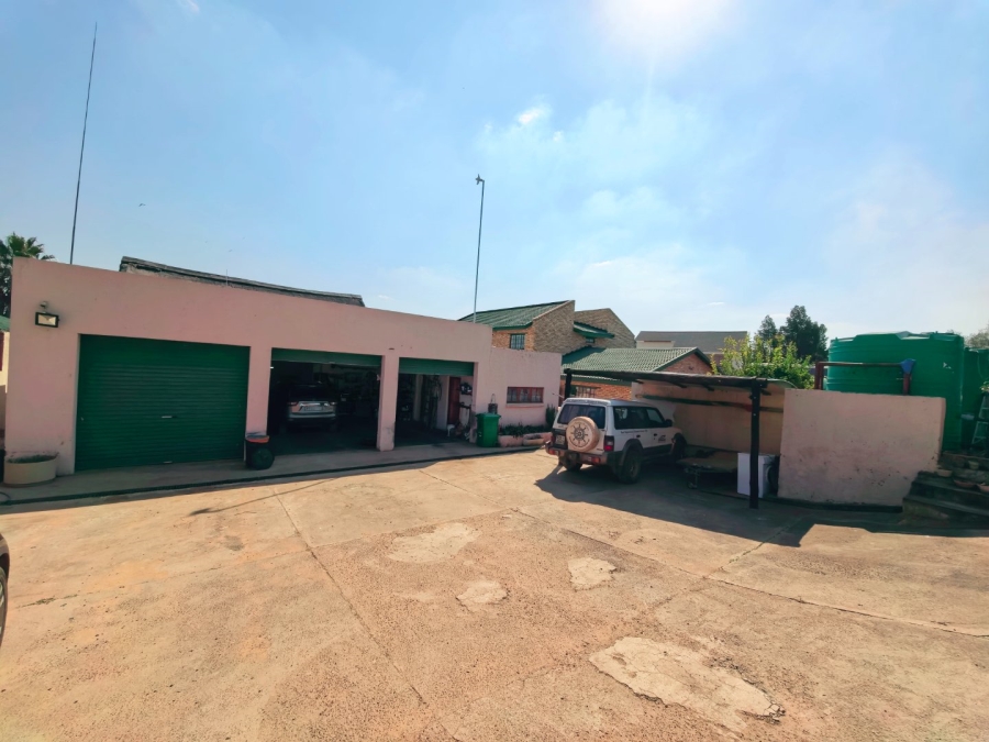 3 Bedroom Property for Sale in Vaal Bank Gauteng