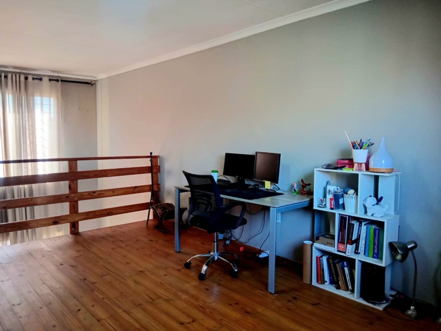 To Let 4 Bedroom Property for Rent in Danie Taljaard Park Gauteng