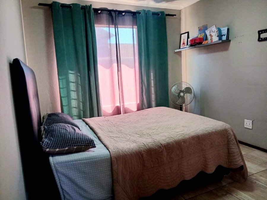 To Let 4 Bedroom Property for Rent in Danie Taljaard Park Gauteng