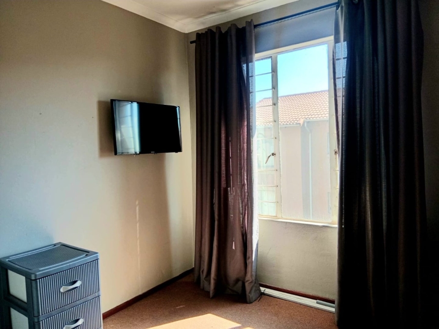 To Let 4 Bedroom Property for Rent in Danie Taljaard Park Gauteng