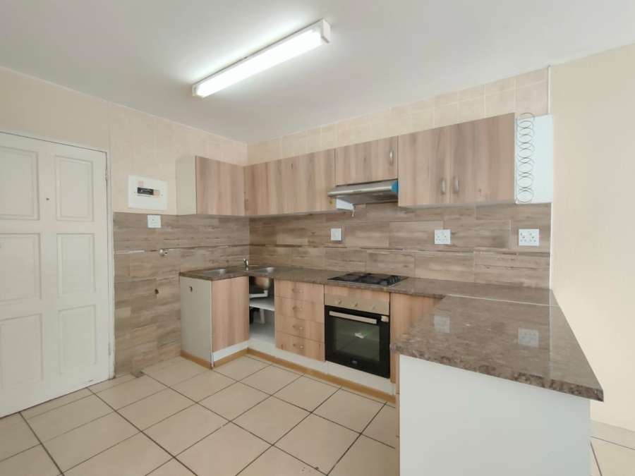 To Let 3 Bedroom Property for Rent in Florentia Gauteng