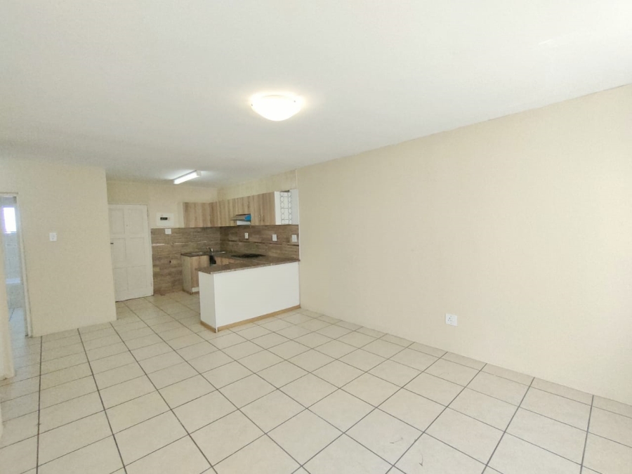 To Let 3 Bedroom Property for Rent in Florentia Gauteng