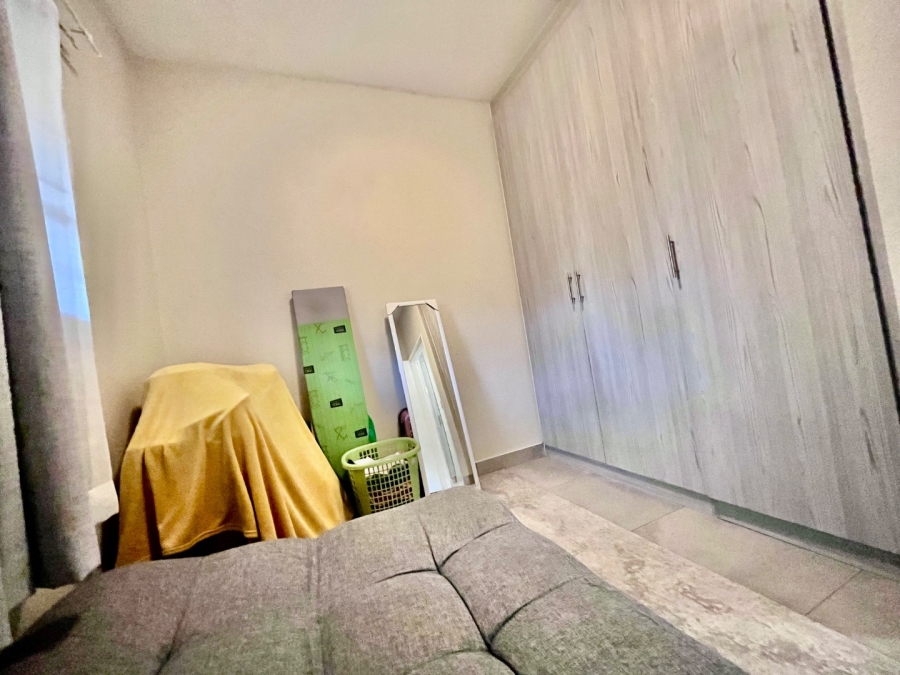 2 Bedroom Property for Sale in Halfway Gardens Gauteng