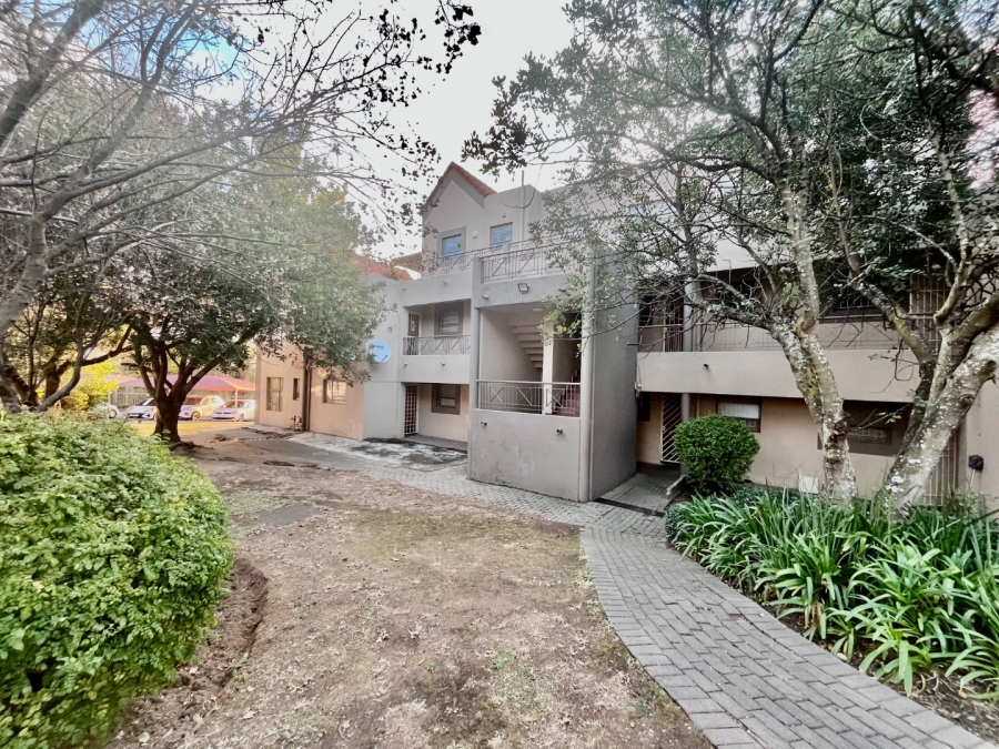2 Bedroom Property for Sale in Halfway Gardens Gauteng