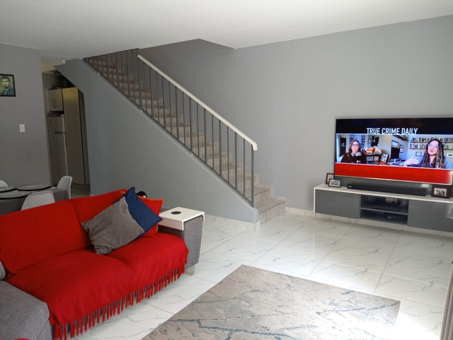 1 Bedroom Property for Sale in Bedford Gardens Gauteng