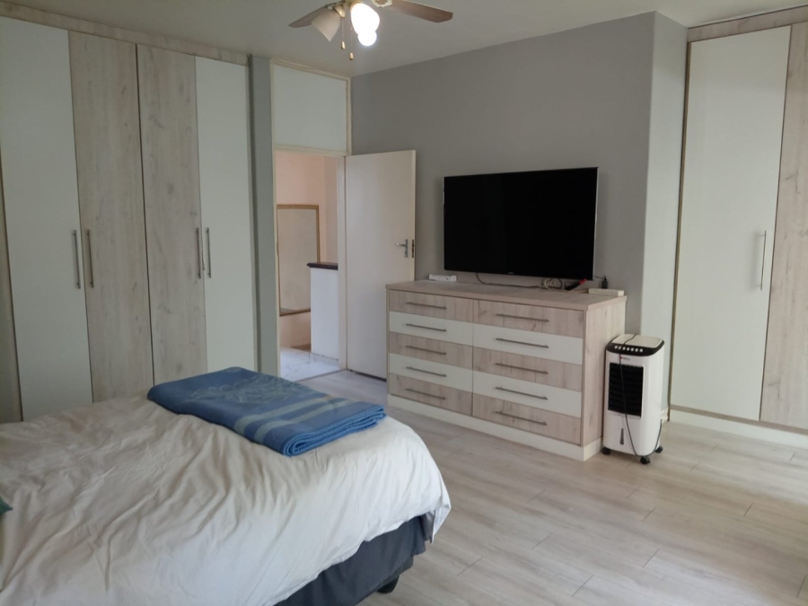 1 Bedroom Property for Sale in Bedford Gardens Gauteng