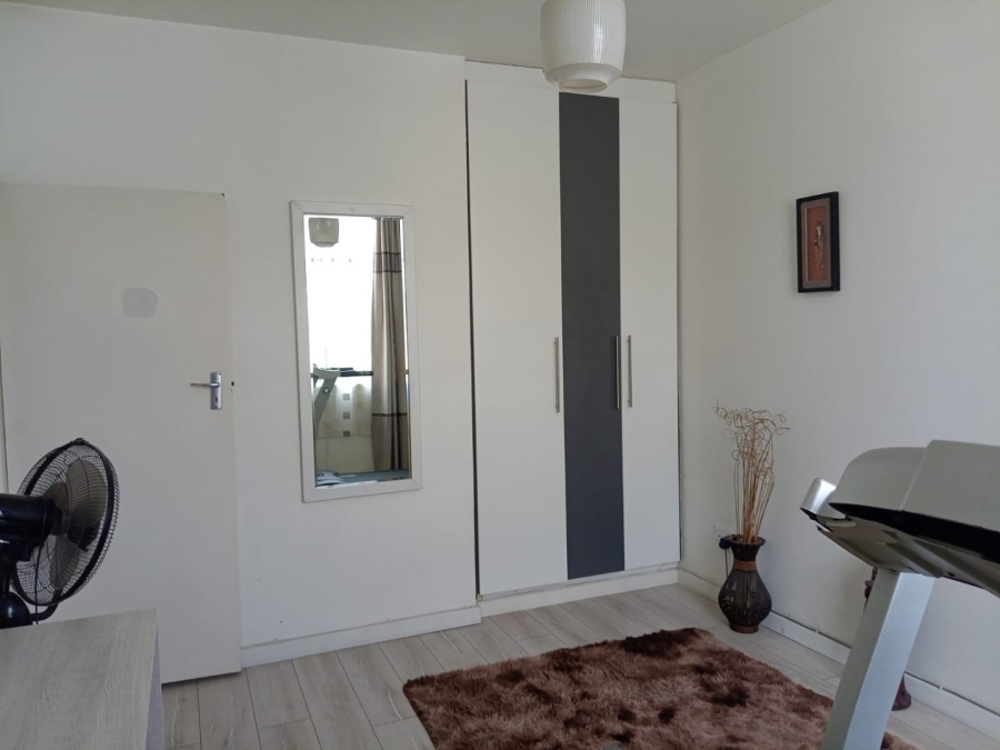 1 Bedroom Property for Sale in Bedford Gardens Gauteng