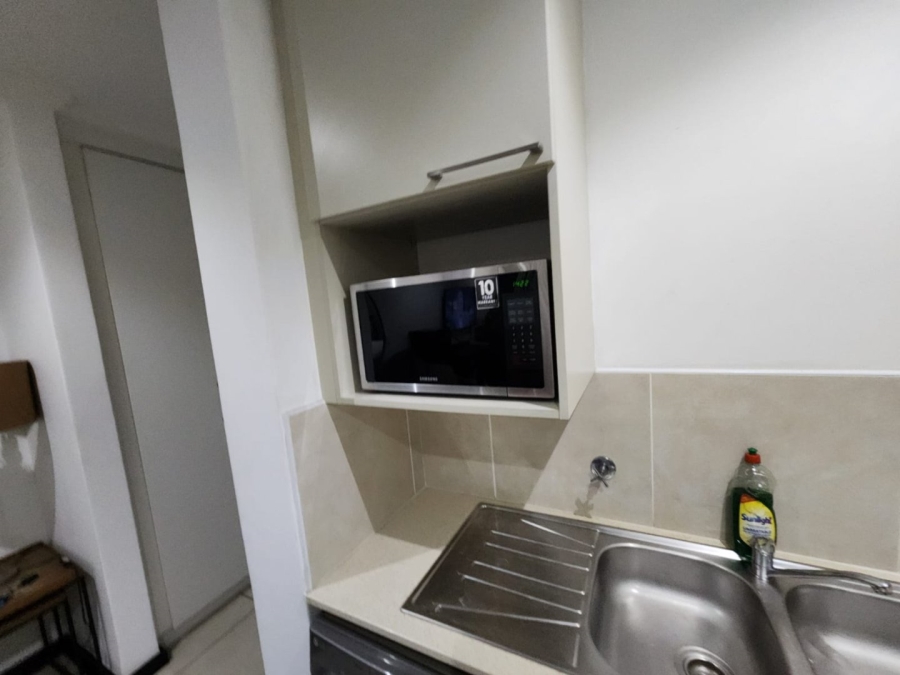 To Let 1 Bedroom Property for Rent in Sunninghill Gauteng