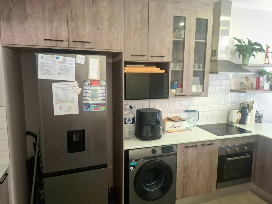 To Let 2 Bedroom Property for Rent in Montana Gauteng