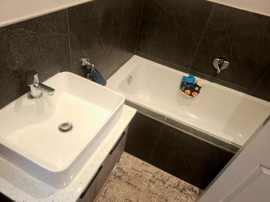 To Let 2 Bedroom Property for Rent in Montana Gauteng