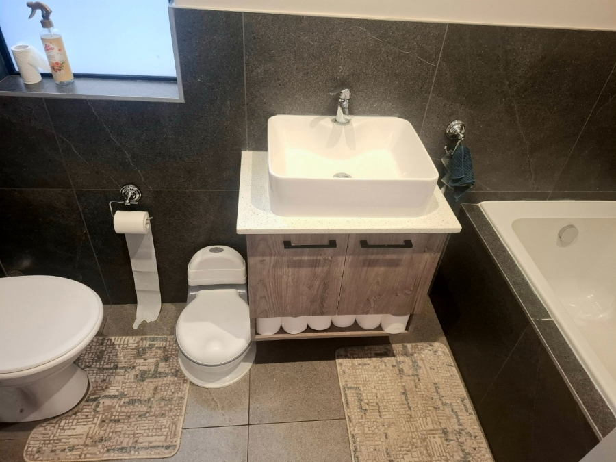 To Let 2 Bedroom Property for Rent in Montana Gauteng
