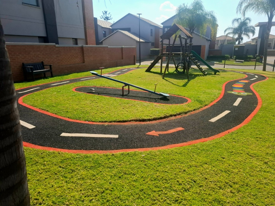 To Let 2 Bedroom Property for Rent in Montana Gauteng