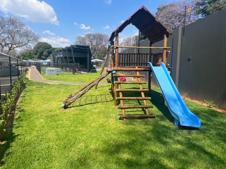 1 Bedroom Property for Sale in Waverley Gauteng