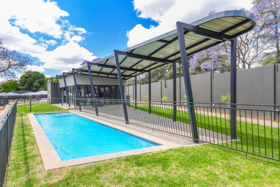 1 Bedroom Property for Sale in Waverley Gauteng