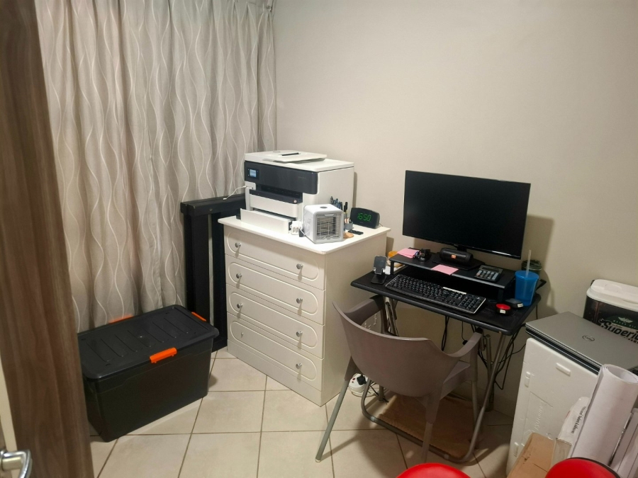 To Let 3 Bedroom Property for Rent in The Orchards Gauteng