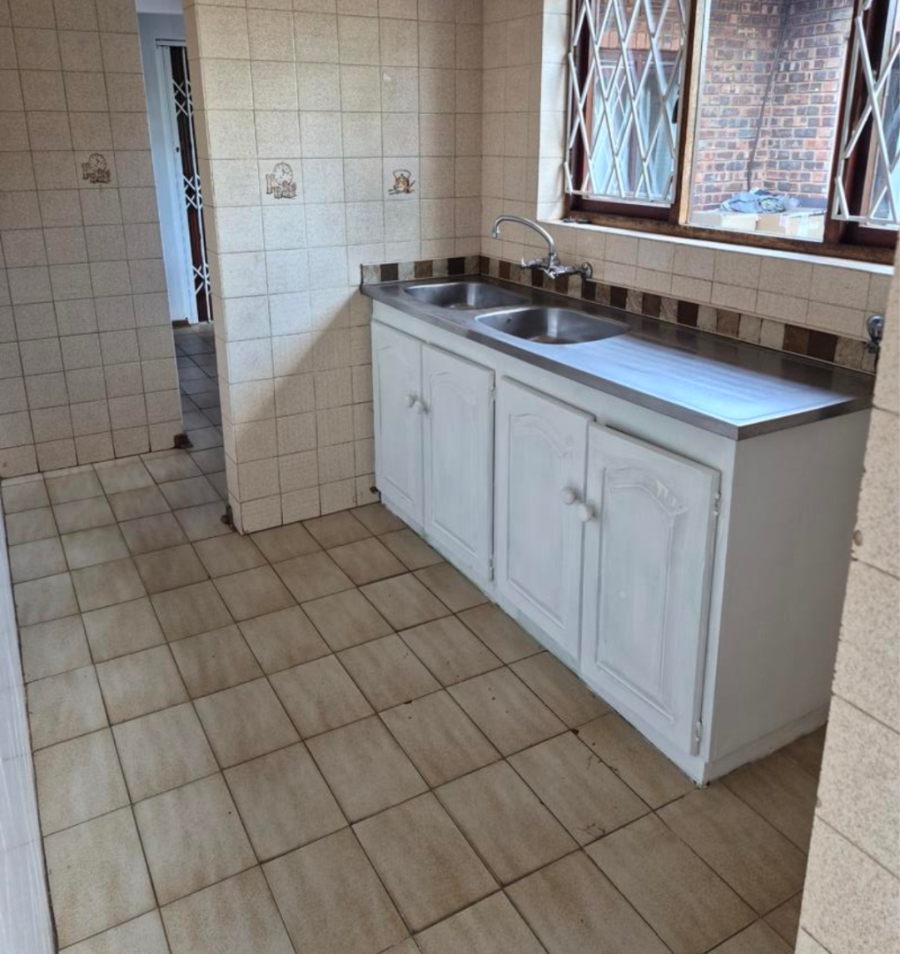 To Let 3 Bedroom Property for Rent in North Riding Gauteng