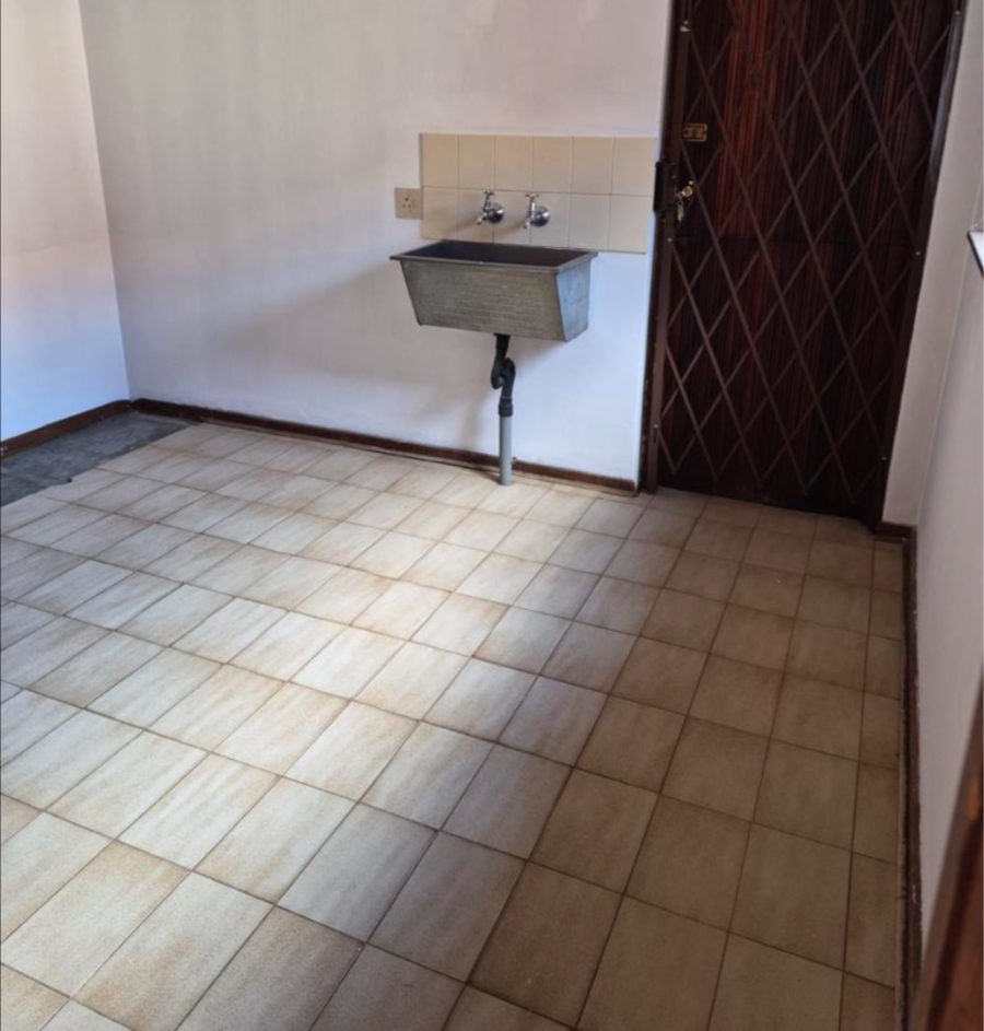 To Let 3 Bedroom Property for Rent in North Riding Gauteng