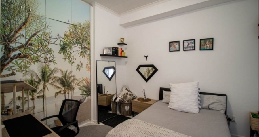 2 Bedroom Property for Sale in Bryanston Gauteng