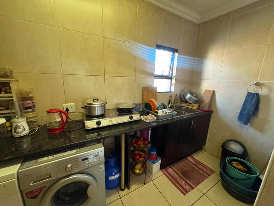 4 Bedroom Property for Sale in Thatchfield Estate Gauteng