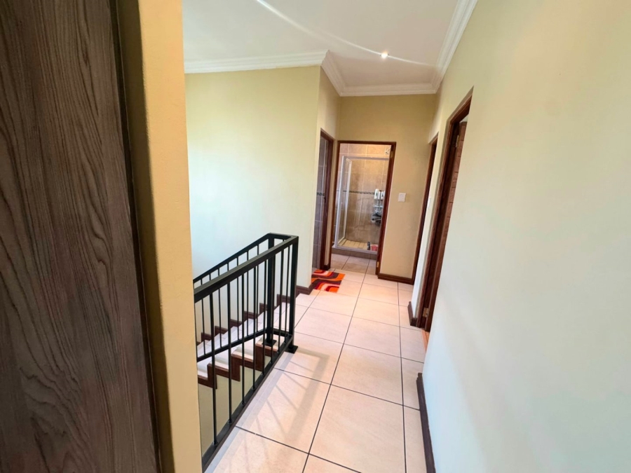 4 Bedroom Property for Sale in Thatchfield Estate Gauteng
