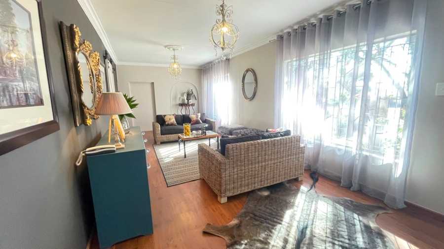 6 Bedroom Property for Sale in The Reeds Gauteng