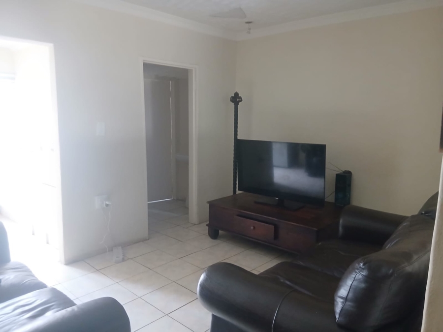 2 Bedroom Property for Sale in Meadowlands Gauteng